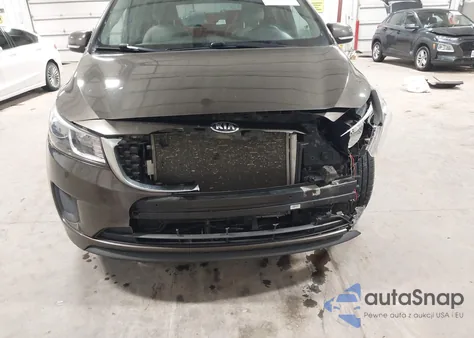 2018 Kia Sedona Lx из США, поврежденный, VIN KNDMB5C12J6374783